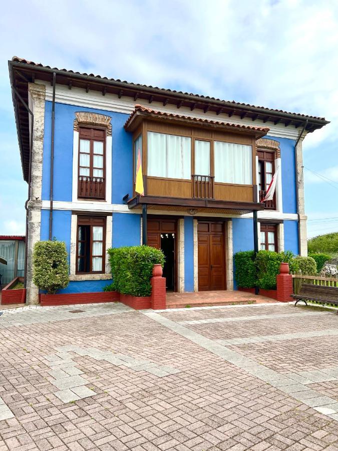 Hotel Villa Maria Revilla De Camargo Екстериор снимка