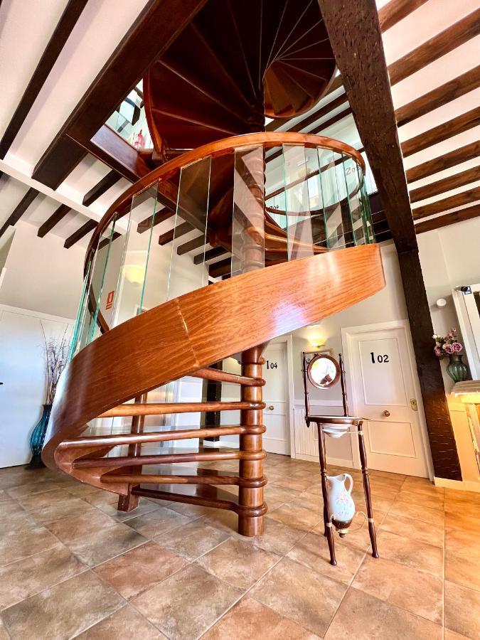 Hotel Villa Maria Revilla De Camargo Екстериор снимка
